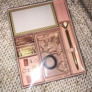 Office accessory kit